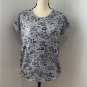 Lucky Brand Navy and Gray Floral
Knit Top.  Sz Small